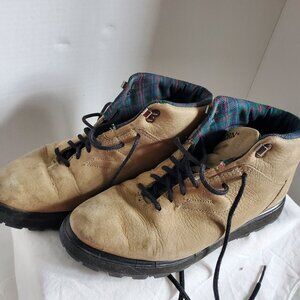 Tretorn  boots sz 8B